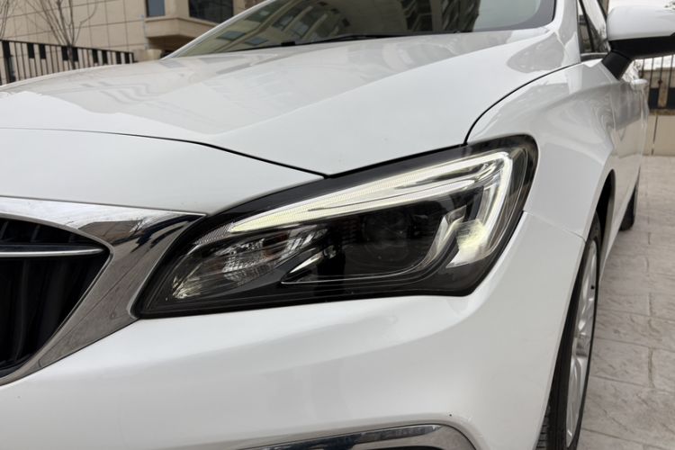 Used Buick Verano 2019 Sedan 20T Dual-Clutch Leading Model