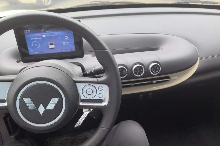 Used Wuling Bingo 2024 203km Light Edition