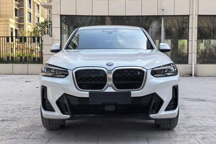 Used BMW iX3 2022 Leading Model Exterior 4