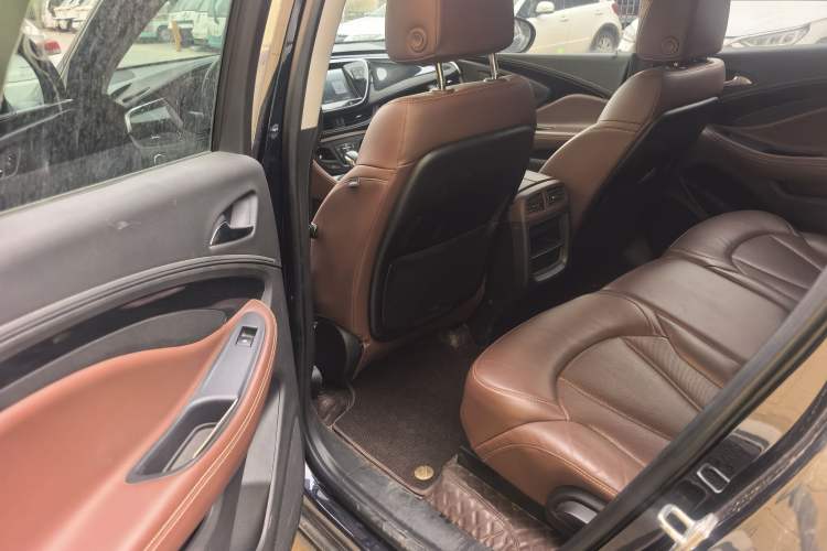 Used Buick Envision 2021 532T Two-Wheel-Drive Luxury Version
