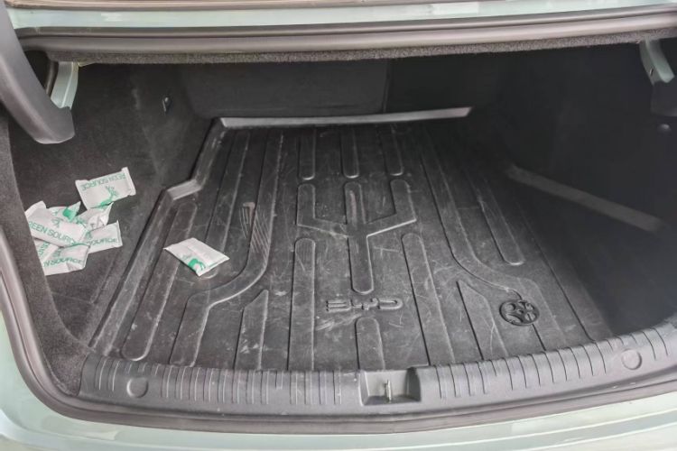 Used BYD Seal 06 New Energy 2024 DM-i 120KM Prestige Model
