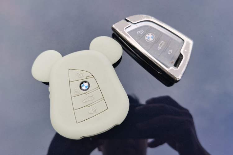 Used BMW X3 2023 Restyled xDrive30i Leading Edition M Night Sky Package Interior 4