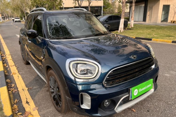 Used MINI Countryman 2021 1.5T COOPER ALL4 Laguna Blue Limited Edition Exterior 3