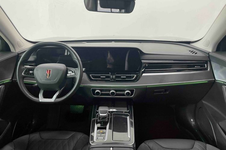 Used Hongqi HS5 2023 2.0T Four-Wheel Drive Flagship Pro Edition Audio And AC Panel