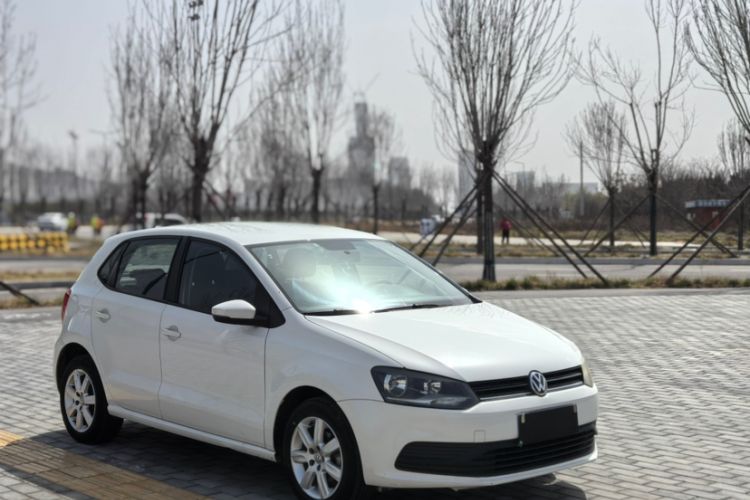 Used Volkswagen Polo 2014 1.4L Manual Fashion Edition