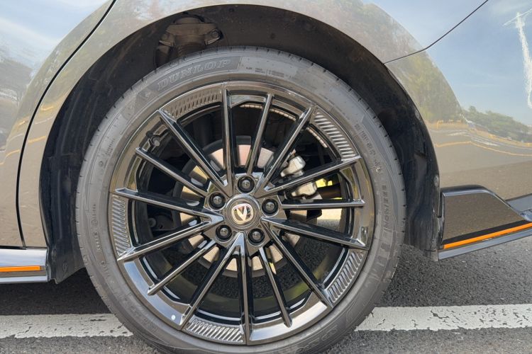 Used CHANGAN UNI-V 2022 1.5T Sport Edition Exterior 4