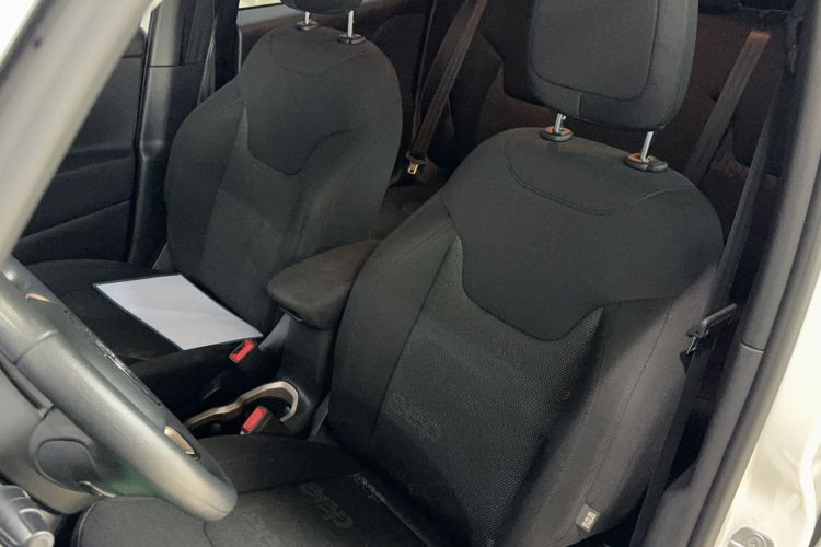 Used Jeep Renegade 2018 Connected Large Screen Version 180TS Automatic Kinetic Edition+ Left Front Seat