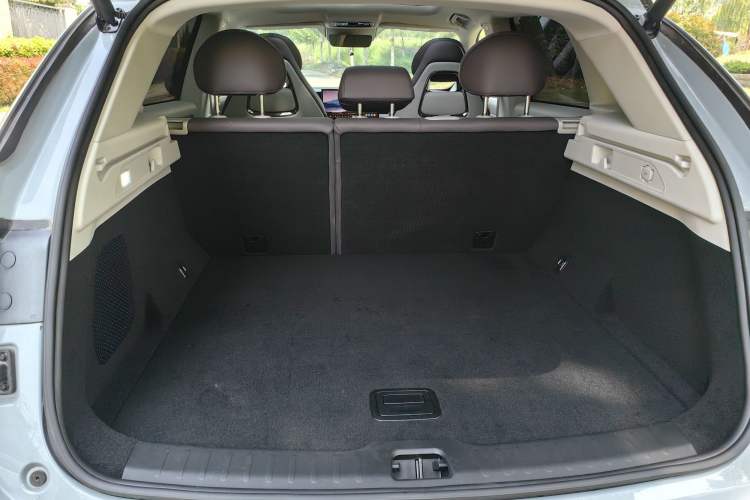 Used Leapmotor C11 2024 All-Electric 580 Luxury Edition Trunk