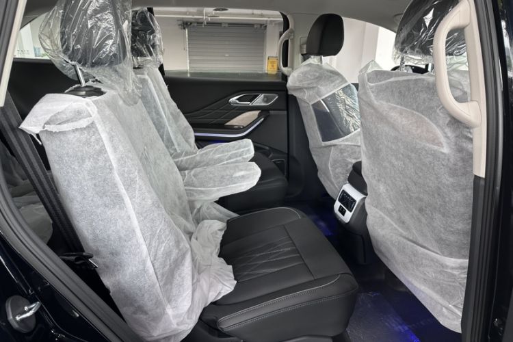 Used Hongqi HS7 2023 2.0T Automatic All-Wheel Drive Flagship Edition Six Seats
