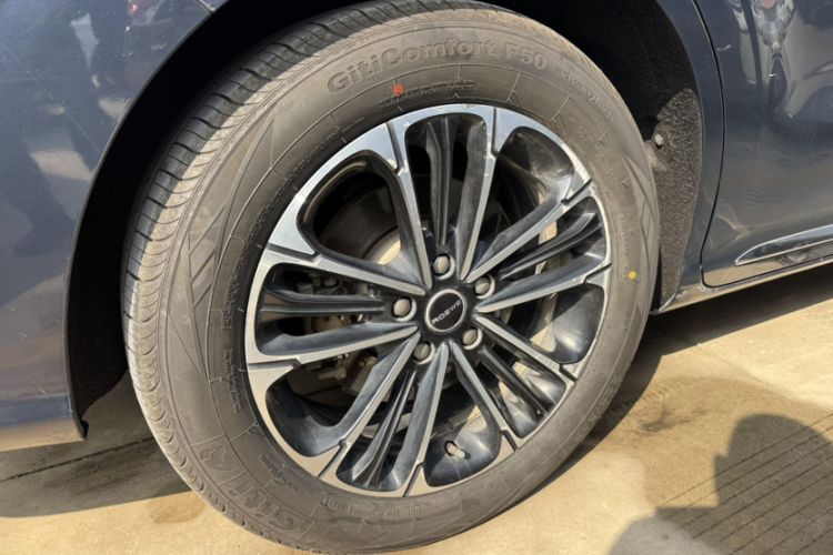 Used Roewe iMAX8 2021 400TGI Supreme Series Prestige Edition
