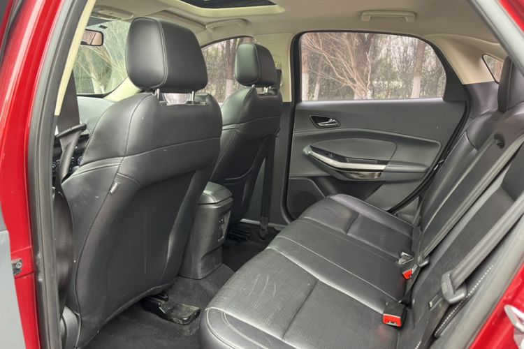 Used Ford Escort 2015 1.5L Automatic Fashion Model
