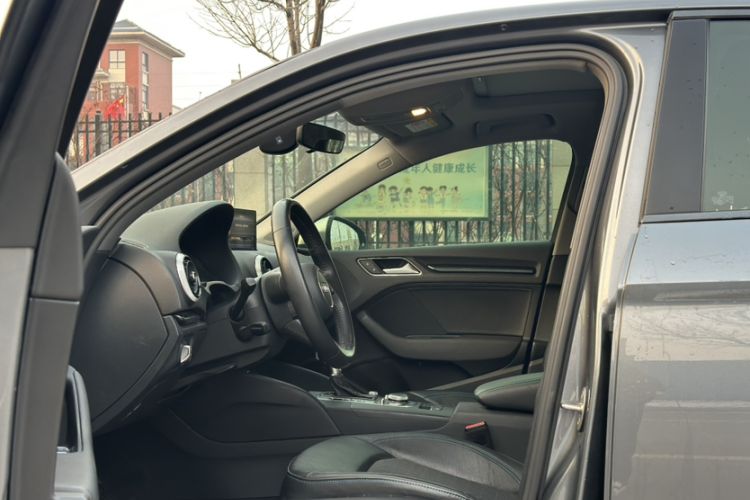 Used Audi A3 2020 Limousine 35 TFSI Fashion Edition China VI Emission Standard