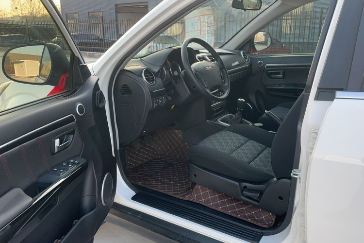 Used Haval H5 Classic 2015 2.0T Manual Two-Wheel Drive Advanced Version
