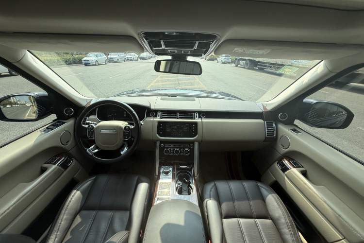 Used Land Rover Range Rover 2015 3.0 SC V6 Vogue