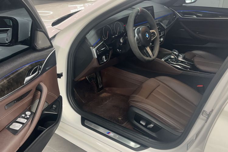 Used BMW 5 Series 2019 Restyled 525Li M Sport Package Interior 3