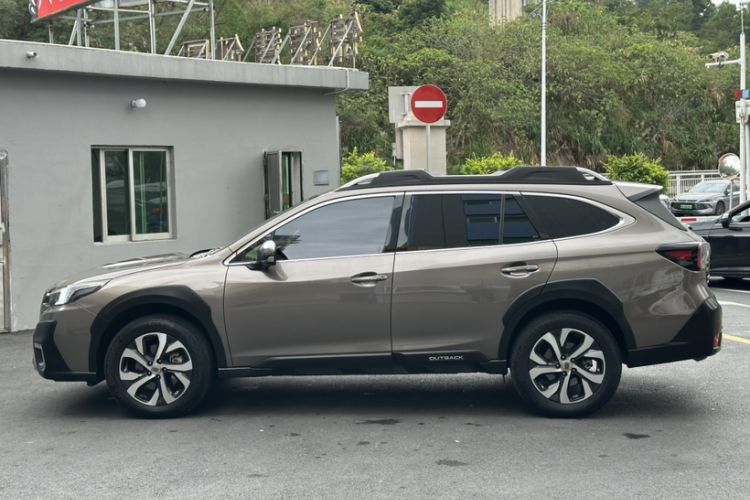 Used Subaru Outback 2021 2.5i Flagship Edition EyeSight Exterior 4