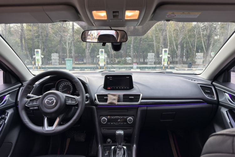 Used Mazda Mazda 3 Axela 2017 Sedan 2.0L Automatic Prestige Model China V Standard
