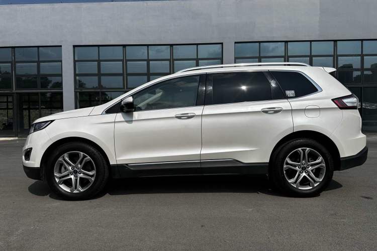 Used Ford Edge 2018 EcoBoost 245 Two-Wheel-Drive Titanium 7-Seater China V Standard