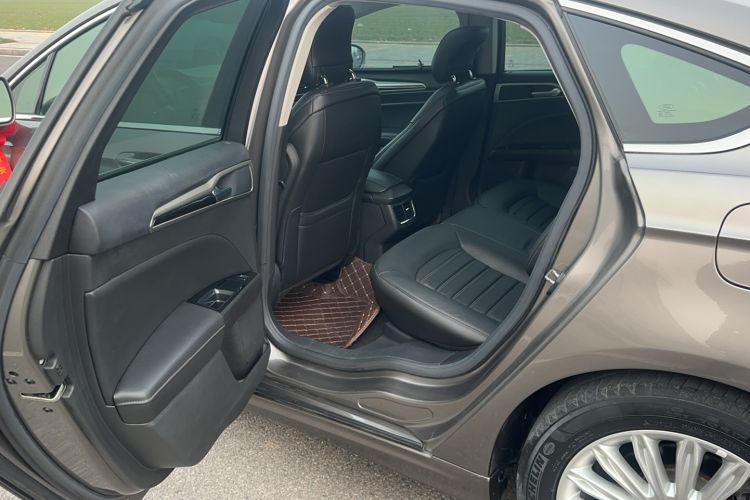 Used Ford Mondeo 2013 2.0L GTDi 200 Fashion Edition