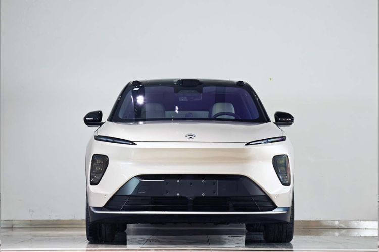 Used Nio ES8 2024 75 kWh
