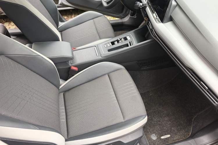 Used Volkswagen Golf 2021 280TSI DSG Pro Interior 3