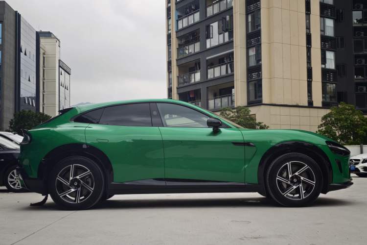 Used Xiaomi Auto YU7 2025 Ultra-Long Range Rear-Wheel Drive Version Exterior 9