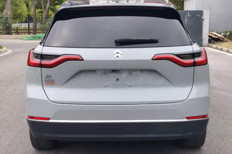 Used Nio ES8 2020 580 km Range Signature Edition Six-Seater Version
