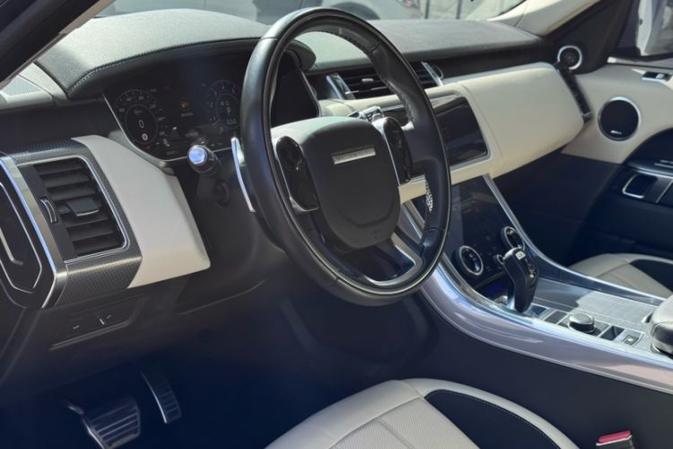 Used Land Rover Range Rover Sport 2022 3.0 L6 Ink Blue Glitter Edition
