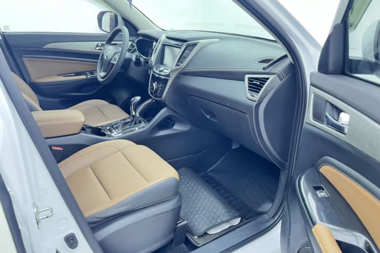 Used Changan CS75 2017 Shangkui Edition 1.5T Automatic Fengxiang Model