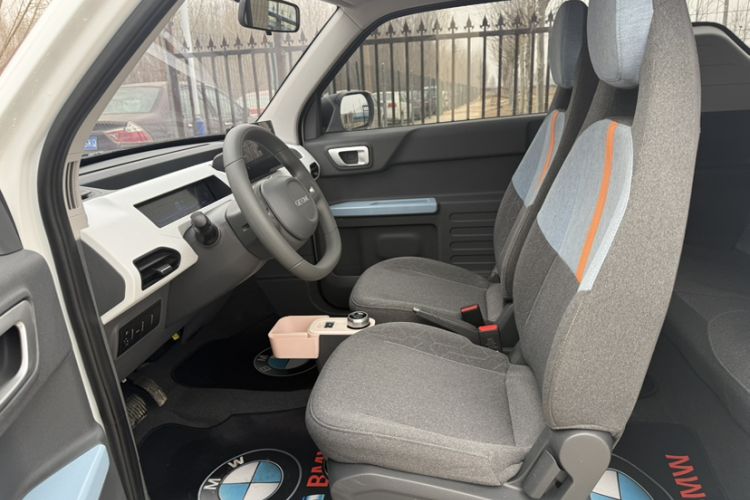 Used Geely Galaxy Panda 2024 Panda Mini 200km Endurance Bear