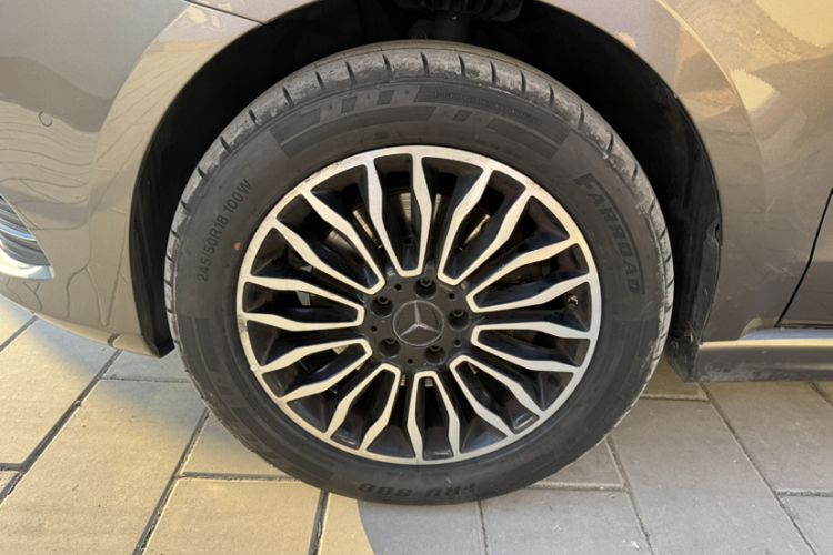 Used Mercedes-Benz V-Class 2017 V 260 Prestige Edition