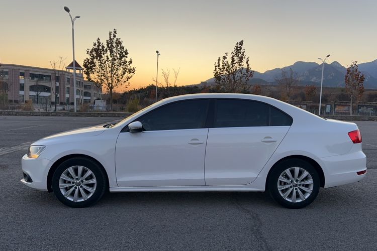 Used Volkswagen Sagitar 2014 1.4TSI Manual Luxury Model
