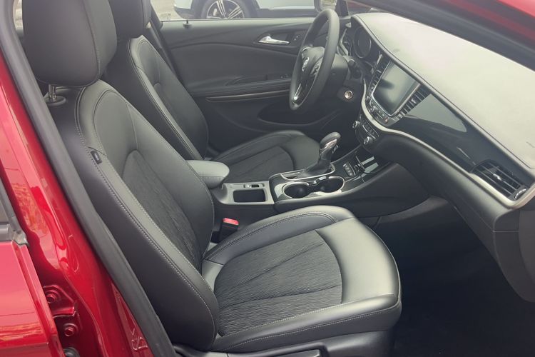 Used Buick Verano 2017 Sedan 20T Dual-Clutch Leading Model
