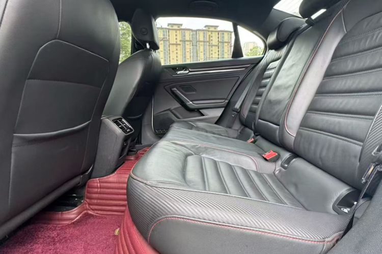 Used Volkswagen Lamando 2017 2.0T GTS Interior 3