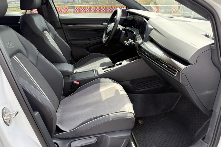 Used Volkswagen Golf 2024 280TSI DSG R-Line 50th Anniversary Edition
