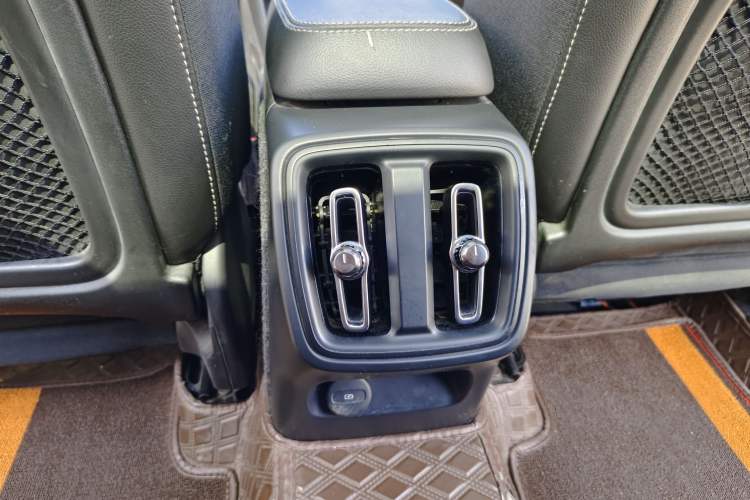 Used Volvo XC40 2020 T3 Smart & Stylish Edition Interior 4