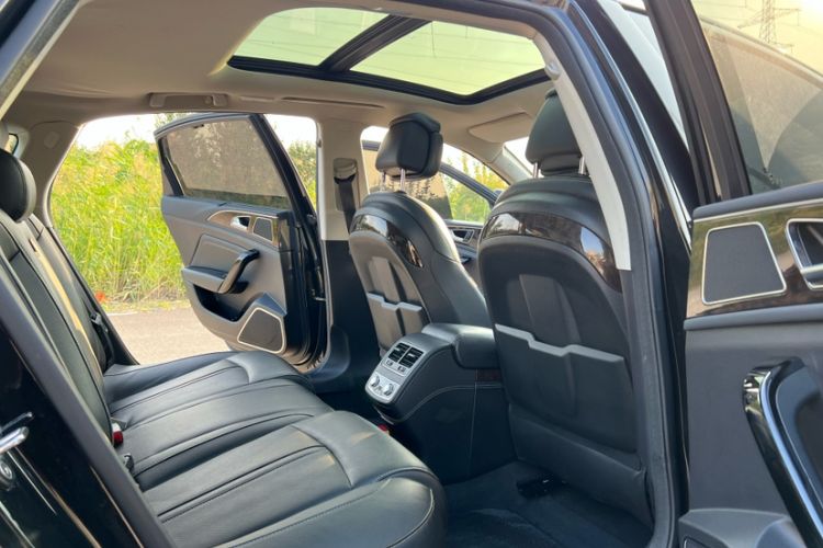 Used Zotye Z700 2018 Z700H 1.8T DCT Prestige Model
