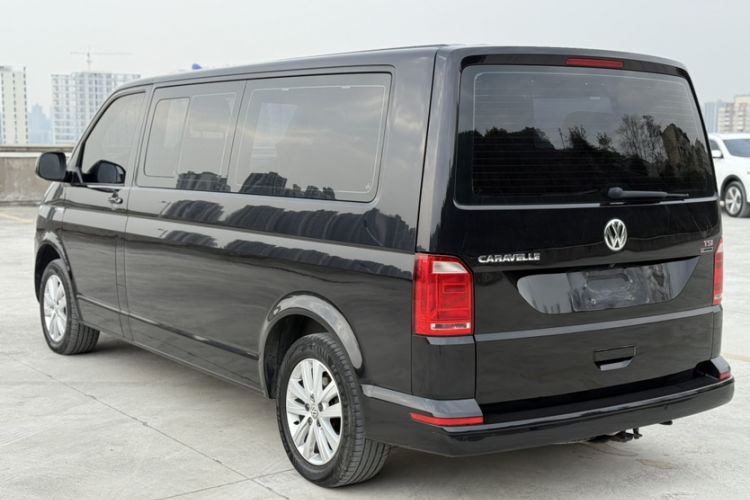 Used Volkswagen Caravelle 2017 2.0 TSI 4x4 Comfort Edition 7-Seater
