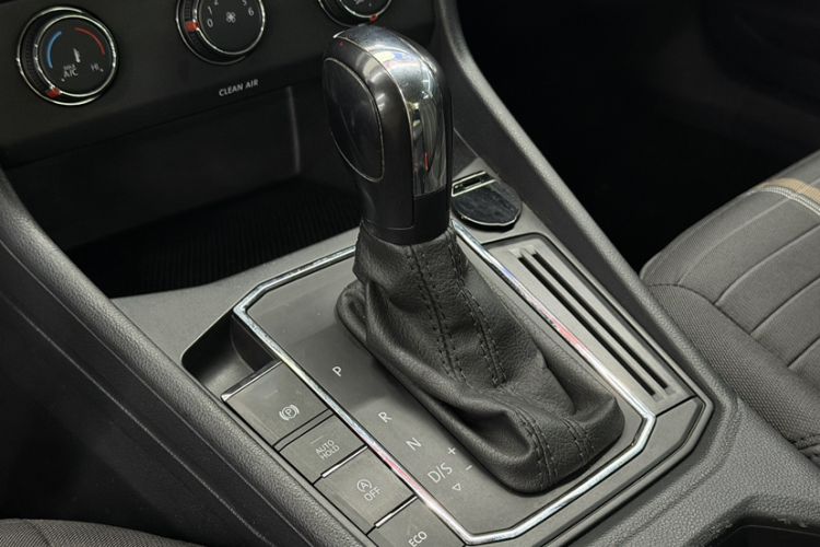 Used Volkswagen Lavida 2022 280TSI DSG Comfort Edition Interior 7