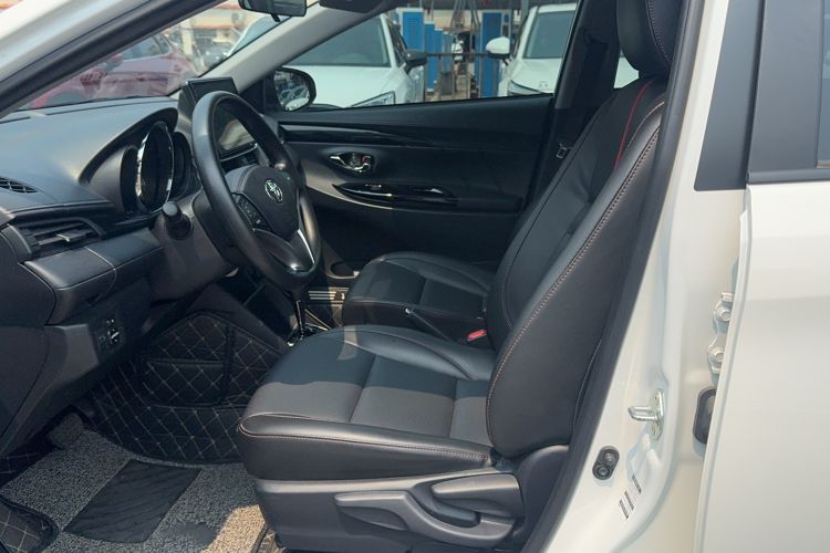 Used Toyota YARiS L Zhi Xuan 2022 X-Trail 1.5L CVT Luxury PLUS Edition Left Front Seat