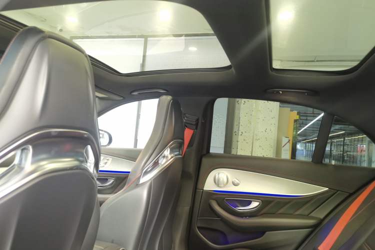 Used Mercedes-Benz E-Class AMG 2017 AMG E 43 4MATIC Special Edition
