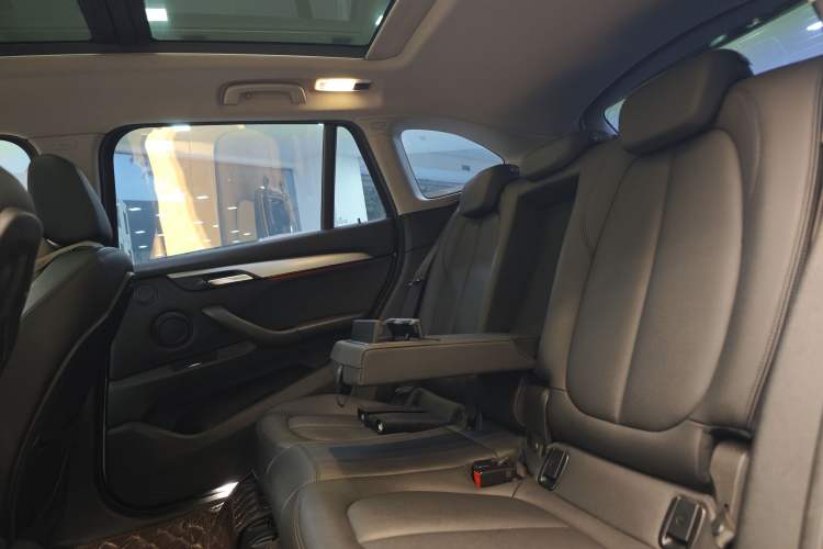 Used BMW X1 2019 sDrive18Li Fashion Model