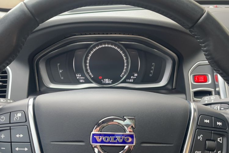 Used Volvo XC60 2017 T5 AWD Smart Upgrade Edition
