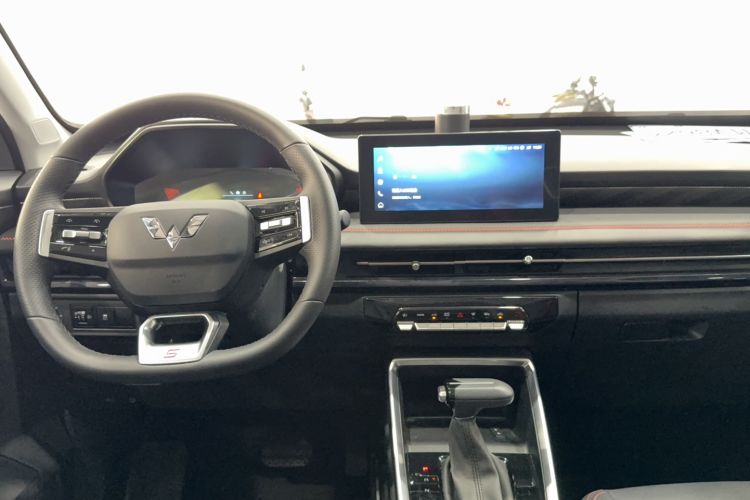 Used Wuling Alvez 2022 1.5T CVT Trendy & Cool Edition