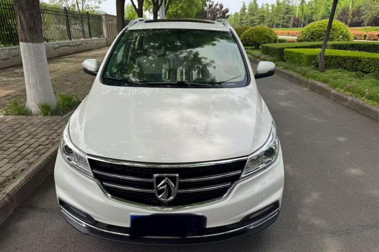 Used Baojun 730 2019 1.5T CVT Flagship Model 7 Seats China VI Emission Standard Exterior 5