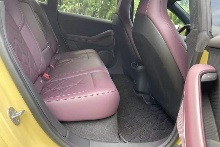 Used Nio ET5T 2023 100kWh Touring Interior 8