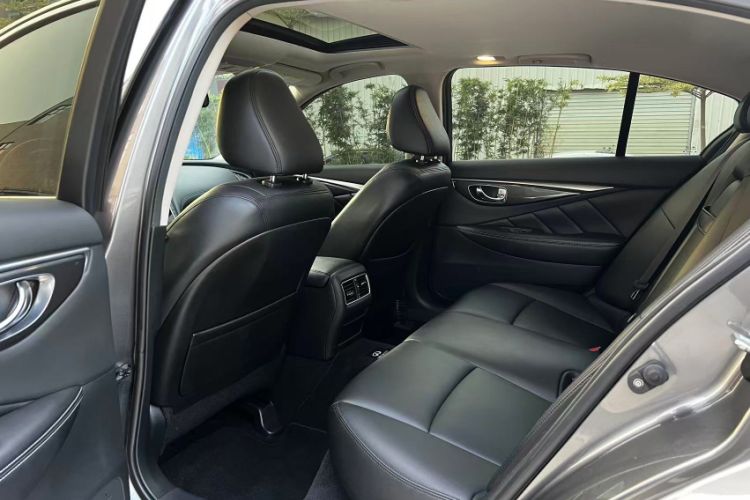 Used Infiniti Q50L 2018 2.0T Comfort Edition China VI Standard