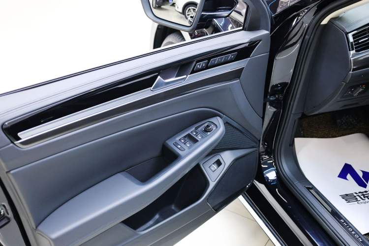 Used Volkswagen Phideon 2019 380TSI Two-Wheel Drive Business Edition China VI Standard