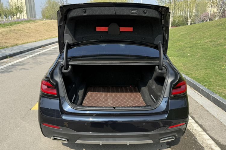 Used BMW 5 Series 2023 530Li Leading Model M Sport Package Trunk