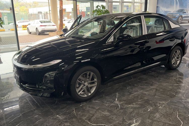 Used Hongqi E-QM5 2025 500km Range Commuter Version
